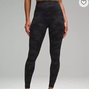 LULULEMON Wunder Train High-Rise Tight 28"